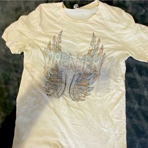 Dreamer Graphic Tee Like New